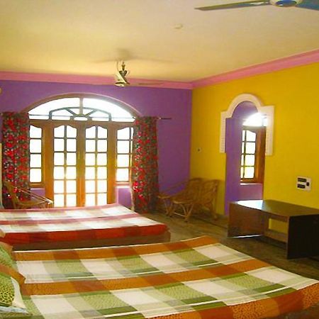 Sri Devi Comforts Hotel Chikmagalūr Esterno foto