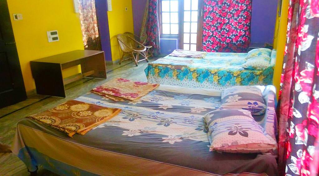 Sri Devi Comforts Hotel Chikmagalūr Esterno foto